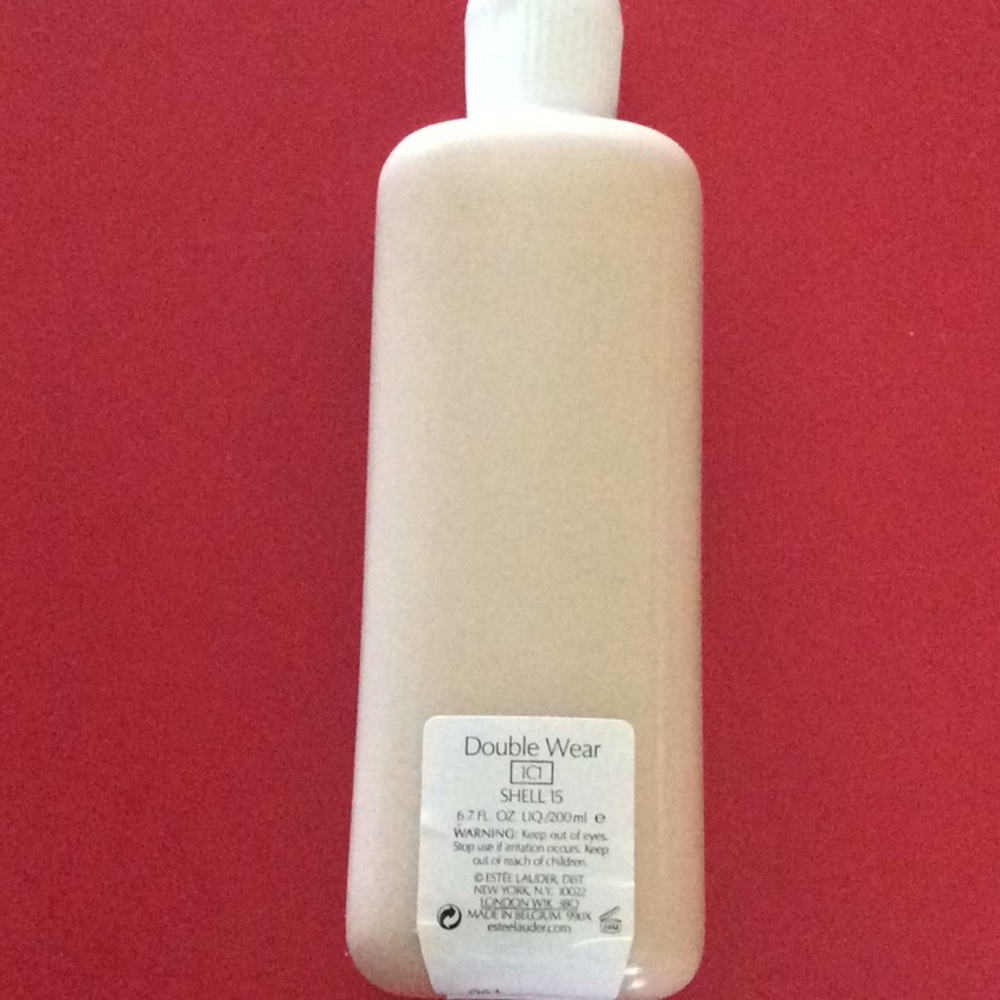 Estée Lauder SHELL 6.7 Oz bottle. New